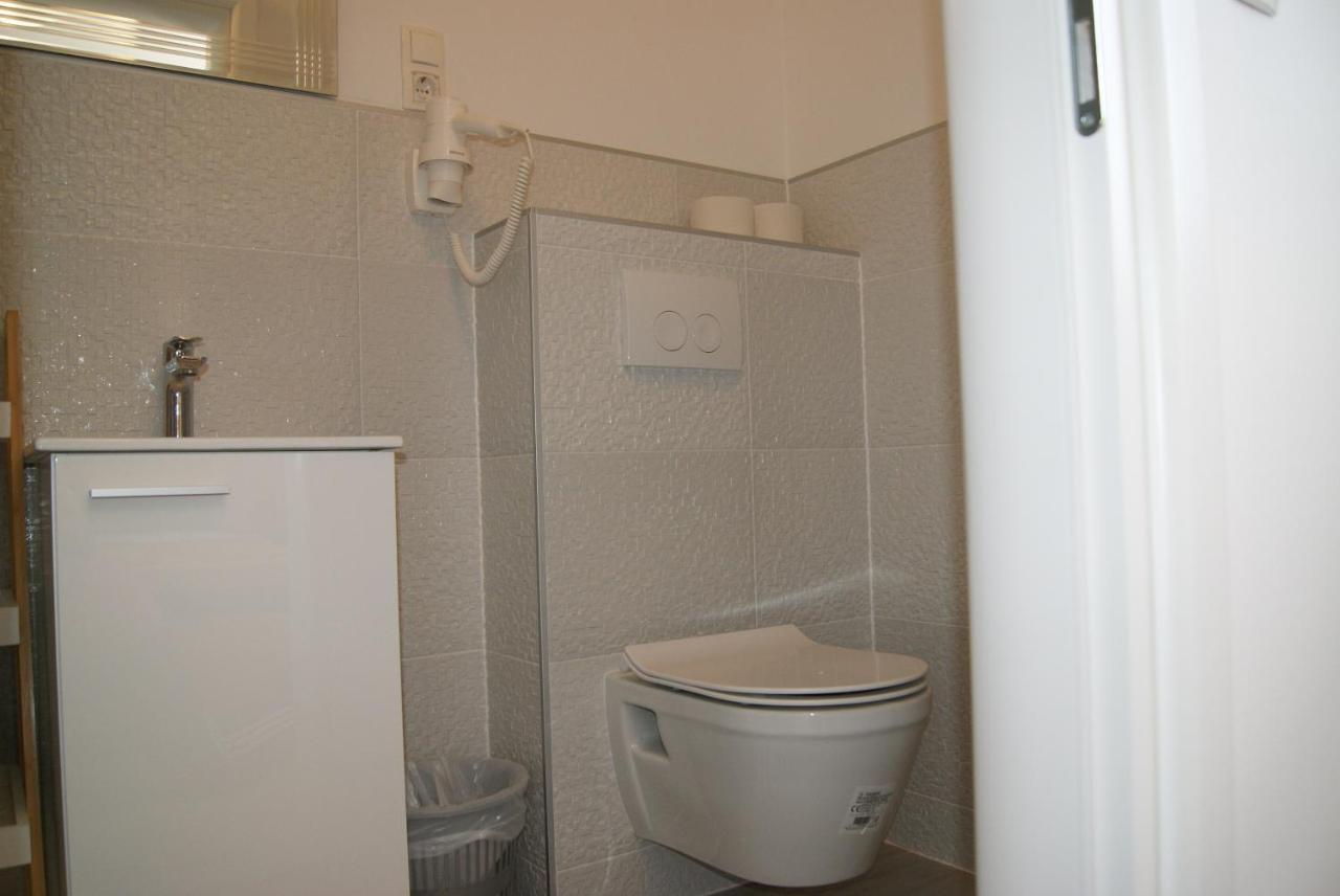 Rooms Magdalena Krk 克尔克 外观 照片
